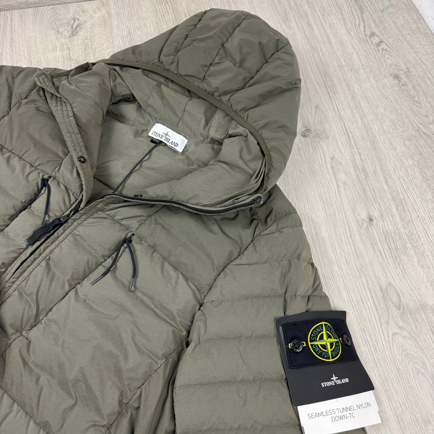 Stone Island Seamless Down Jacket - Military
