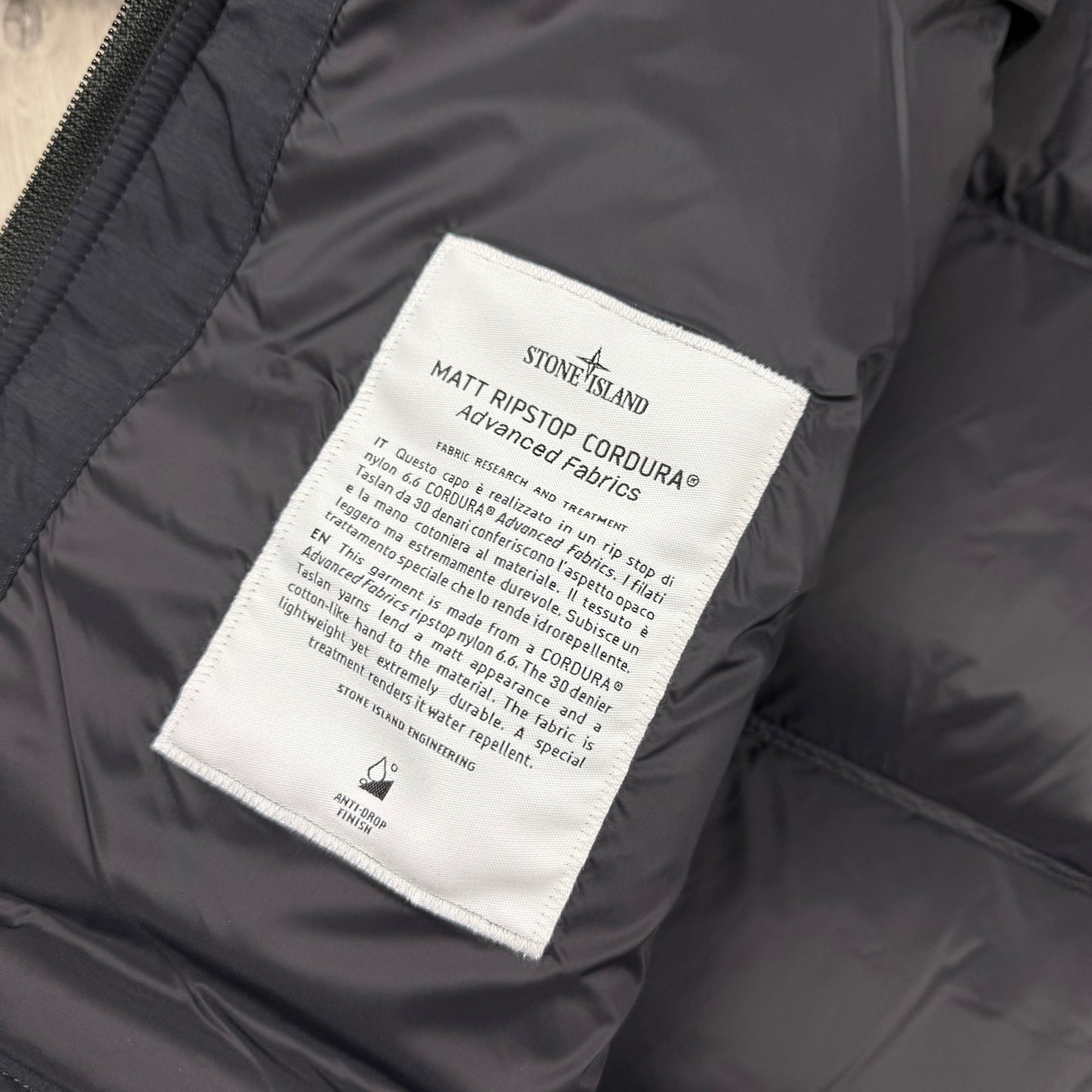 Stone Island Ripstop Down Jacket - Black