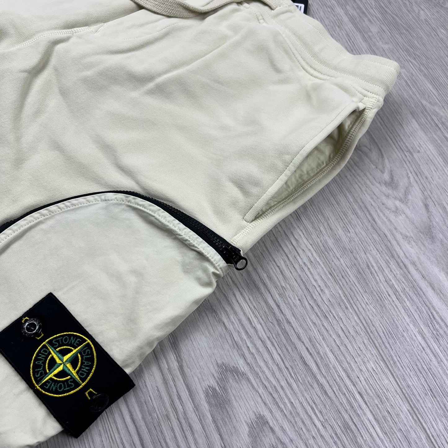 Stone Island Jersey Shorts - Oat
